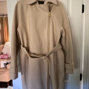 Gorgeous J. Crew size 16 cream coat